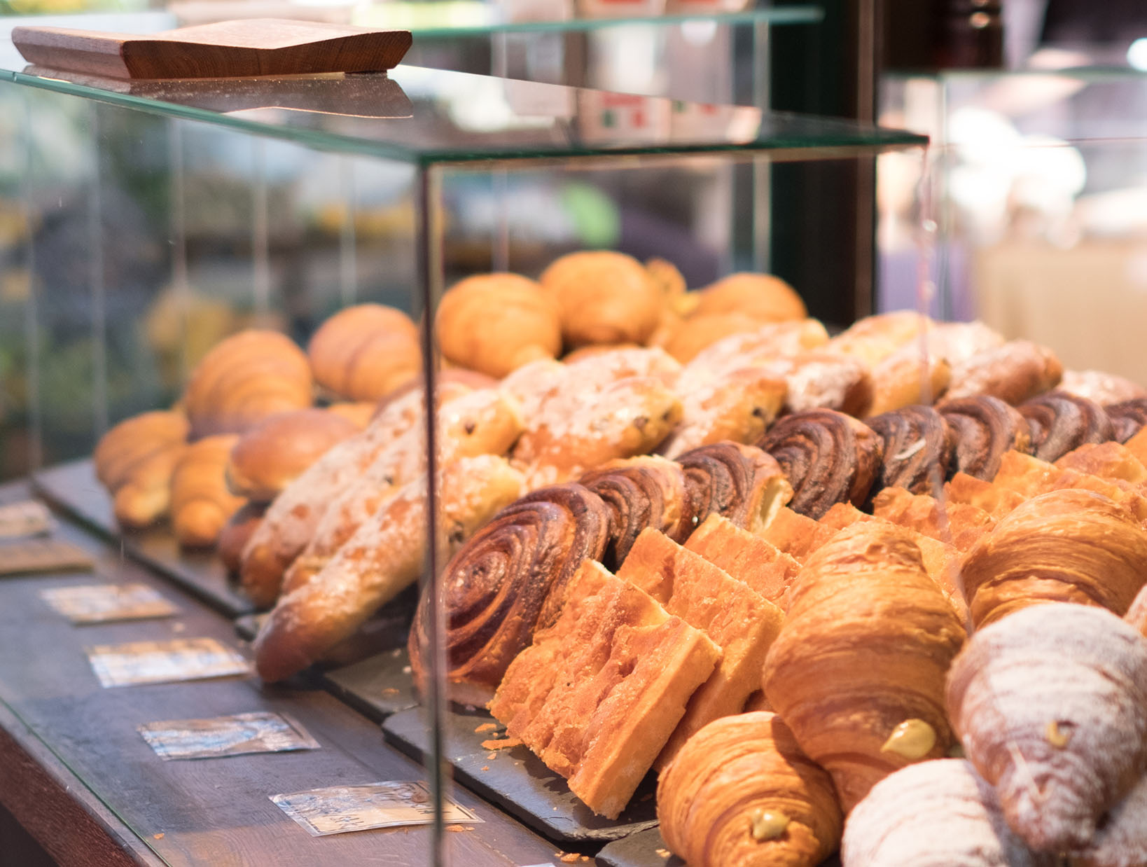 WA Retail_0023_AdobeStock_201752741