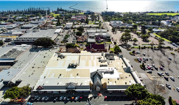 Retail_centre_Busselton_Boulevard_Shopping_Centre_WA_750x440