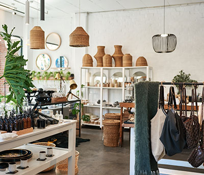 WA Retail website_0019_AdobeStock_345769453