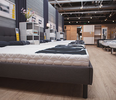 WA Retail website__0024_AdobeStock_382181558