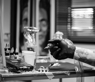 tattoo_parlour_400x344