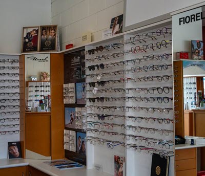 Mr B The Optometrist_BB_400x344