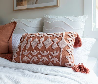 Bed_5_0525_400x344