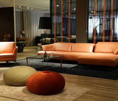 Furniture_12_0525_400x344